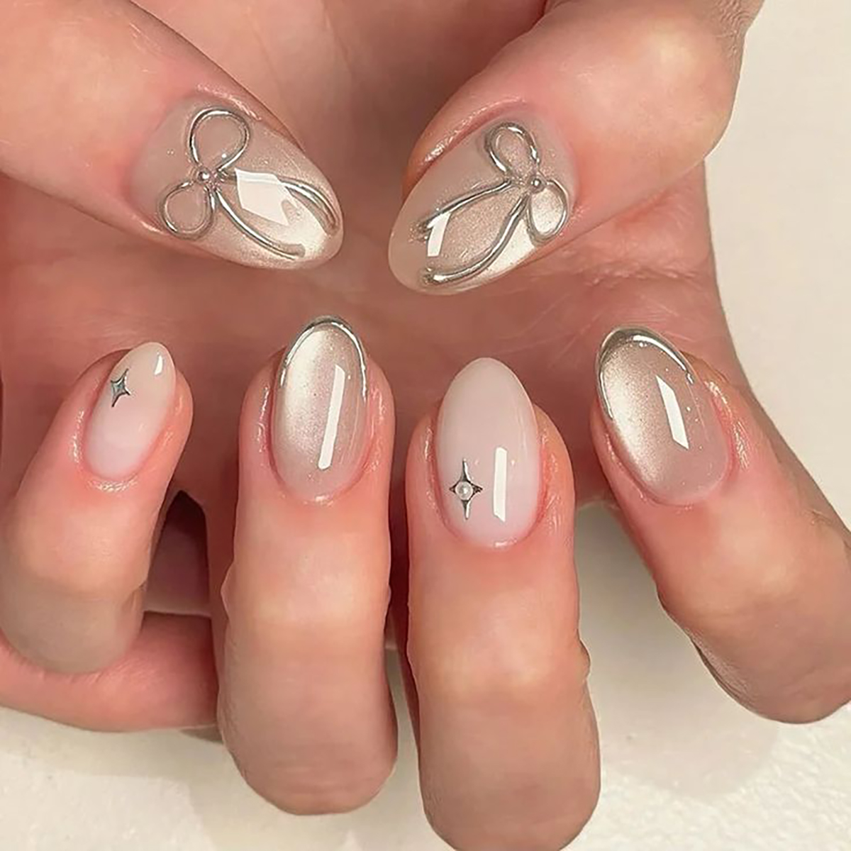 Nail Art Wedding - 24 قطعة من الأظافر الاصطناعية القصيرة