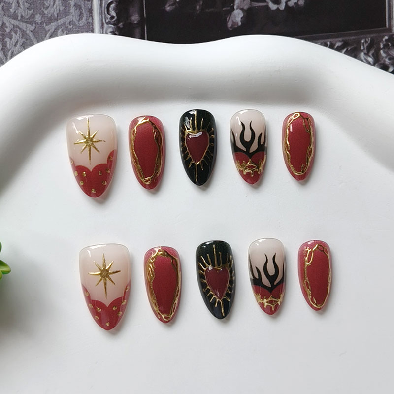 10 قطع من الأظافر الصناعية للن - مراجعة Nail Art Cat Eye وسعره