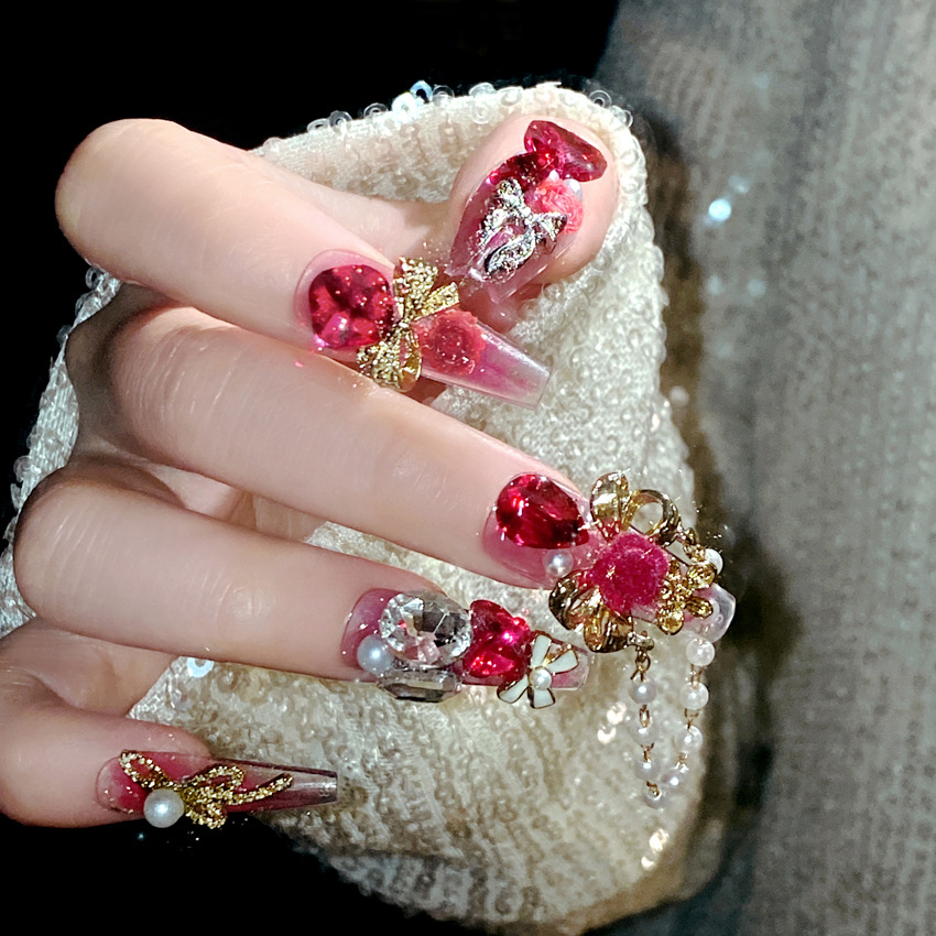 24 قطعة السنة الجديدة الصحافة  - مراجعة Nail Art Wedding وسعره