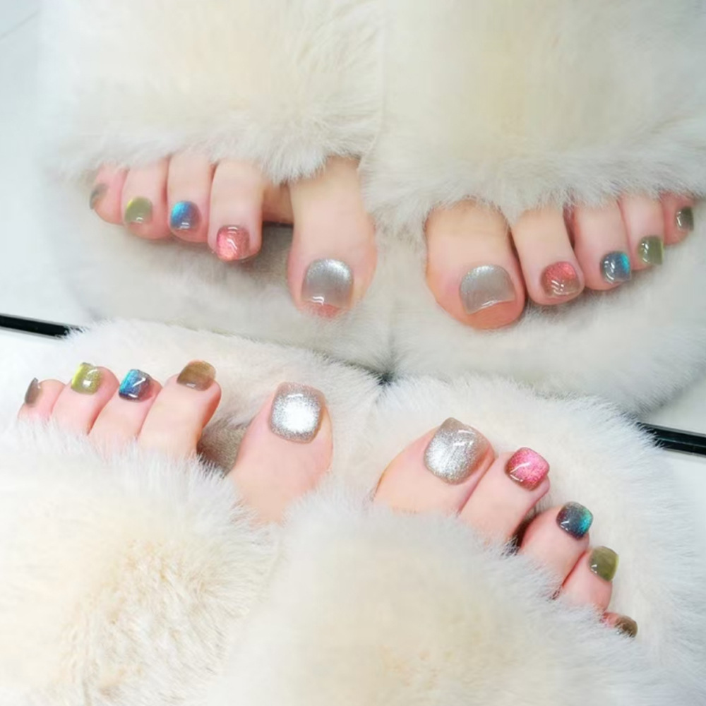 24 قطعة أظافر وهمية ملونة عيون - مراجعة Nail Art Cat Eye وسعره
